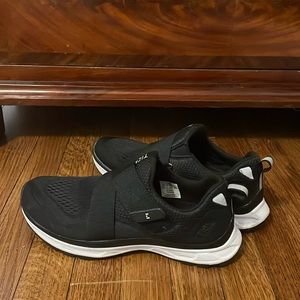 Cycling shoes